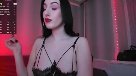 Miss Alice online show from 12, 1, 2025