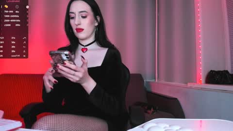 Miss Alice online show from 26, 1, 2025