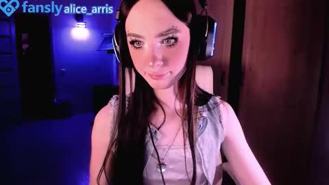 Alice Aris online show from 8, 2, 2026