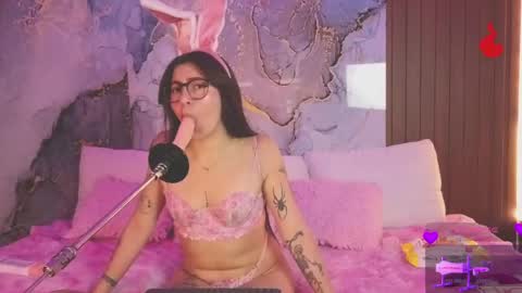 Snapshot of alice_cute77 chatting on 3, 6, 2026 Mey online show from 3, 6, 2026