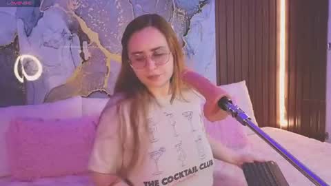 Mey online show from 5, 7, 2026