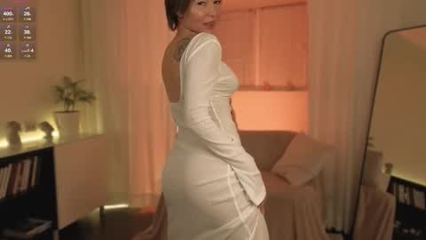 Snapshot of alice_eva chatting on 18, 11, 2025 alice_eva online show from 18, 11, 2025