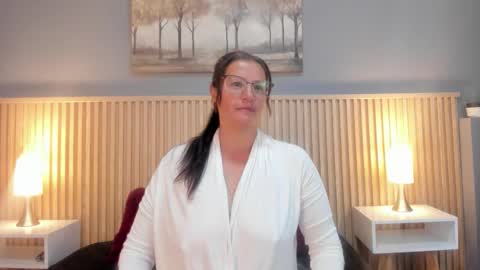 Alice online show from 23, 10, 2025