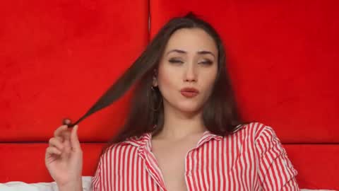 Snapshot of alice_munro chatting on 30, 12, 2024 AliceMunro online show from 30, 12, 2024