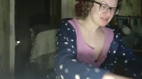 Snapshot of alice_peach chatting on 6, 12, 2024 bigclit daddy squirt bigdildo fit online show from 6, 12, 2024