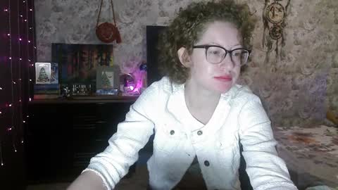 Snapshot of alice_peach chatting on 30, 12, 2024 bigclit daddy squirt bigdildo fit online show from 30, 12, 2024