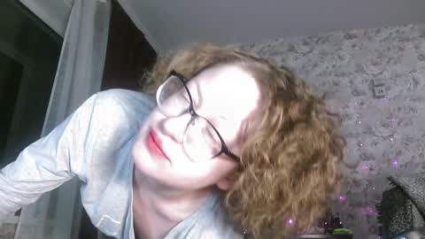 Snapshot of alice_peach chatting on 30, 1, 2025 bigclit daddy squirt bigdildo fit online show from 30, 1, 2025