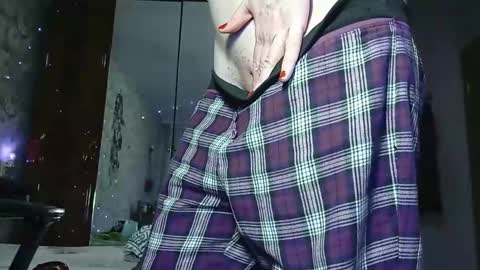Snapshot of alice_peach chatting on 27, 2, 2025 bigclit daddy squirt bigdildo fit online show from 27, 2, 2025