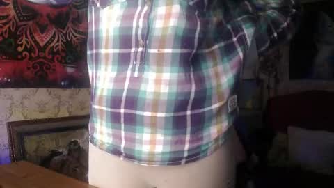 Snapshot of alice_peach chatting on 24, 9, 2025 bigclit daddy squirt bigdildo fit online show from 24, 9, 2025