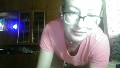 Snapshot of alice_peach chatting on 2, 10, 2025 bigclit daddy squirt bigdildo fit online show from 2, 10, 2025