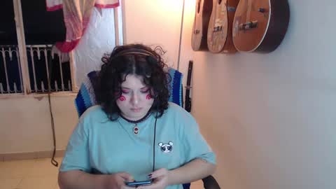 Alicia Aldara online show from 16, 10, 2025