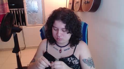 Alicia Aldara online show from 17, 12, 2025