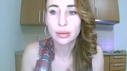 Alice Sewx online show from 20, 11, 2025