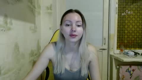 Snapshot of alice_smiles chatting on 22, 2, 2025 Alice smiles online show from 22, 2, 2025