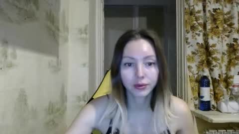 Snapshot of alice_smiles chatting on 15, 2, 2026 Alice smiles online show from 15, 2, 2026