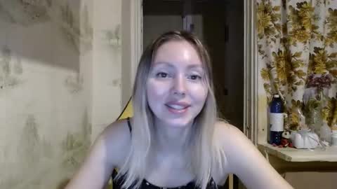 Snapshot of alice_smiles chatting on 18, 3, 2026 Alice smiles online show from 18, 3, 2026