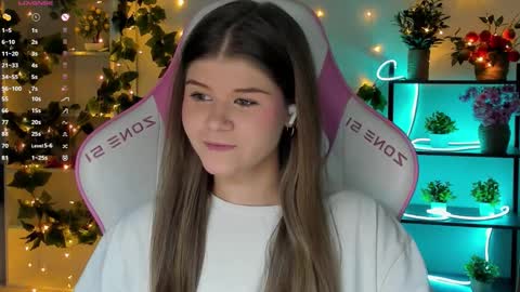 Alice online show from 25, 9, 2025