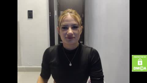 Snapshot of alice_trinity chatting on 15, 1, 2025 Alice online show from 15, 1, 2025