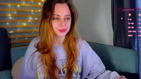 Snapshot of alice_wander chatting on 3, 4, 2026 Alice online show from 3, 4, 2026