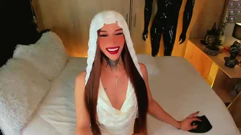Alice online show from 24, 7, 2026