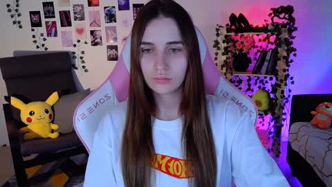 alicecharmy online show from 4, 12, 2024