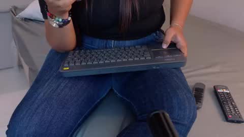 Snapshot of alicecoffin chatting on 23, 2, 2026 alicecoffin online show from 23, 2, 2026