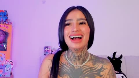 Snapshot of alicee_0 chatting on 15, 5, 2026 Alice online show from 15, 5, 2026