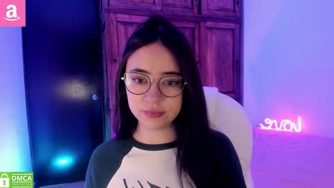 Aliceee  ..   97YP9VWGZHrefnav wishlist lists 1 online show from 15, 10, 2025