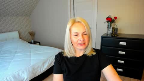 Alicee online show from 19, 11, 2025
