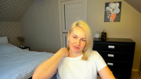 Alicee online show from 1, 12, 2025