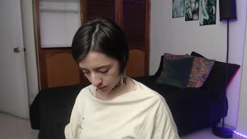 alicee_logan_ online show from 8, 11, 2025