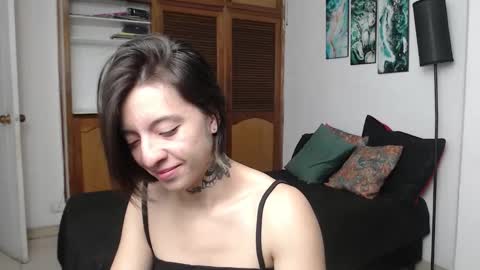 alicee_logan_ online show from 19, 12, 2025
