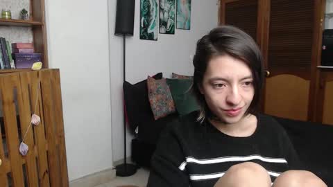 alicee_logan_ online show from 9, 2, 2026