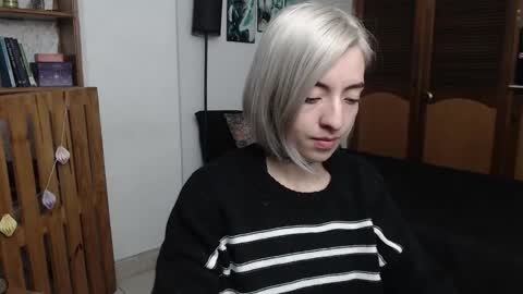alicee_logan_ online show from 27, 2, 2026