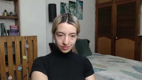 alicee_logan_ online show from 30, 4, 2026