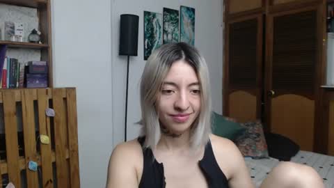alicee_logan_ online show from 4, 7, 2026