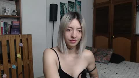 alicee_logan_ online show from 7, 7, 2026