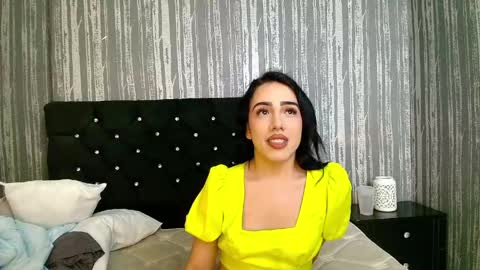 alicee_moonn online show from 9, 5, 2026