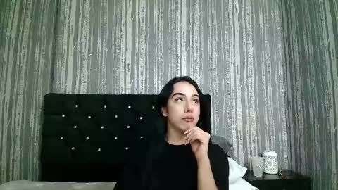 alicee_moonn online show from 13, 5, 2026