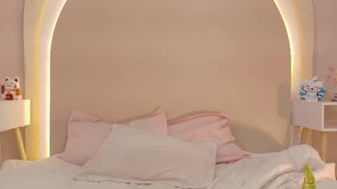 Snapshot of alicee_rodriguez chatting on 18, 6, 2026 alice online show from 18, 6, 2026