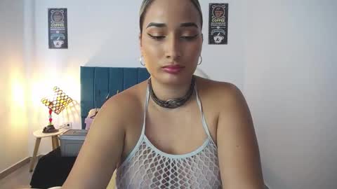 Alicia    1000 PM - 600 AM COLOMBIAN TIME online show from 9, 10, 2025