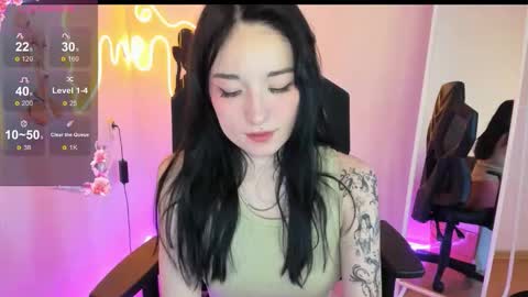 Snapshot of aliceeinwonderlanddd chatting on 12, 3, 2026 Alice online show from 12, 3, 2026