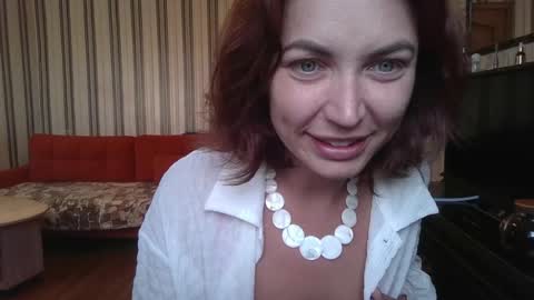 alicehoney_ online show from 25, 4, 2026