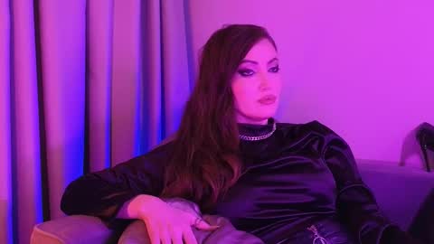 alicejameson online show from 22, 11, 2025