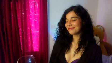 Alicekingdom online show from 25, 6, 2026