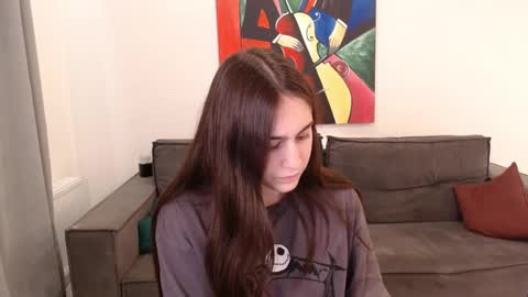 alicekollt online show from 14, 2, 2025