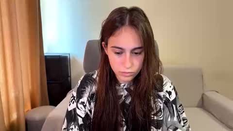 alicekollt online show from 22, 9, 2025