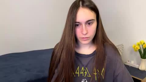 alicekollt online show from 28, 4, 2026