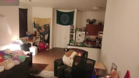 Alice Liddell online show from 16, 9, 2025