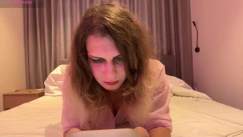 AlicePinkhead online show from 6, 1, 2026